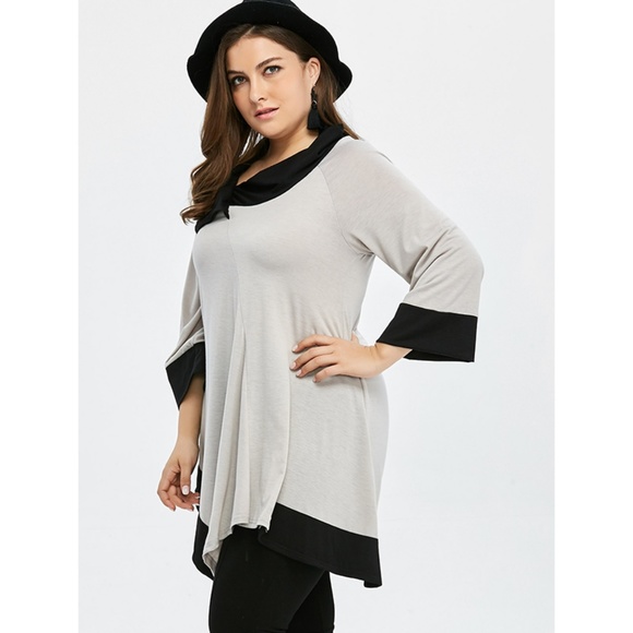 Plus Size Asymmetric Long Sleeve Tunic Top - Picture 2 of 7